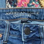 American Eagle Women’s Tomgirl Distressed Jean Size 2 Blue Photo 2
