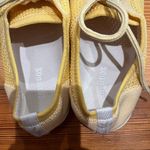 Soludos Sneakers Yellow Lace Up Ashore Mesh Sneaker in Limoncello Sz 8.5 GUC Photo 8