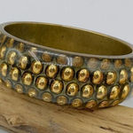 Vintage Lucite Resin Gold Ball & Brass Bangle Bracelet Gold Photo 0