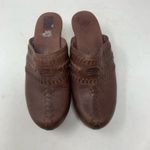 UGG  Australia Vivica Brown Leather Clogs Mules Chunky Wood Sole Woven Size 8 Photo 7