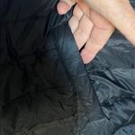 Women's Reversible Black and Maroon Quilted Hoodie Jacket Size XXL Photo 3