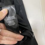 Aritzia Sunday Best black crinkle cropped petal blouse top size US 2 small Photo 4