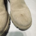 Steve Madden  Boots Womens 9M Howler Chelsea Beige Suede Leather Lug Sole Pull On Photo 2