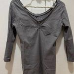 Guess  size small grey long sleeve shirt v neck 3/4 sleeve 3 diamond rhinestones Photo 0