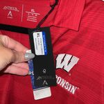 Antigua NWT WI Badgers Polo Photo 3