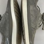 Donald J Pliner Miranda Platform Sneaker Size 9 Gray Suede Leather Lace Up Shoe Photo 8