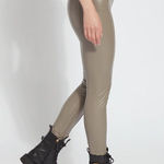 Lysse NWT taupe faux leather 4-way stretch leggings- Sz S C19 Photo 0