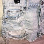 American Eagle  distressed shorts size 8 Tom girl shortie shorts jean shorts​​ Photo 2