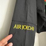Nike Air Jordan  Jacket Windbreaker Photo 3