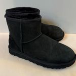 UGG Classic Mini II Boot Color: Black Size 8 Photo 3