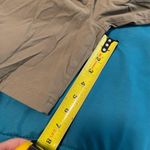 Eddie Bauer Womens  first ascent shorts 4 Photo 4