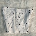 British Khaki  White W/ Blue Sailboats Shorts Size 10 Photo 2