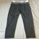 Everlast Black  Capri workout leggings Photo 3