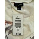 Torrid NWT  Cream & Floral Pattern Cozy Soft Top Size 2X 18-20 Photo 4