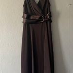 Jones Wear  MIDI dress Photo 0