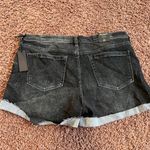 BLANK NYC  Women's Denim Shorts Distressed Black Wash Cuffed Hem The Fulton 31 NWT Photo 5