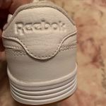 Reebok New Women’s Club MEMT Sneakers Size 7 White Gum Sole Classic Style Photo 10