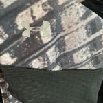 Under Armour  Fly by Printed Compression Capri Speed Jungle Photo 10