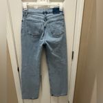 Abercrombie & Fitch  The 90s relaxed jeans high rise size 4/27 short Photo 4