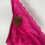 Wacoal  Halo Lace Hot Pink Plunge Soft Cup Bralette Wire no pads Free Bra Size 34 Photo 3