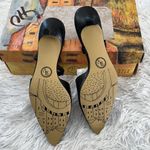 Bella Vita  Women's Sarah II Slingback pump Shoe in Black Snake size 7.5M Photo 9