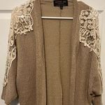 Active USA  beige shrug cardigan in small Photo 0