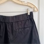 Everlane  • The Easy Short black cotton chino twill pull on high rise Photo 7