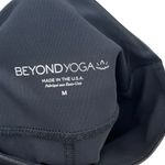 Beyond Yoga  Sportgloss High Waisted Midi Leggings Women’s Size Medium Black Photo 8