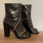 Pour La Victoire  Zippered Peep Toe Booties Size 6.5 Photo 0