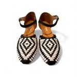 Macarena Authentic Woven Leather Huarache Flats Ankle Strap Black Tan Size 9 Photo 1
