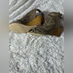 Shoe Dazzle light brown/tan Cutout Ankle wedge Heels Tan Size 7 Photo 7