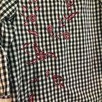 SALE Jennifer & grace gingham embroidered top Black Photo 1