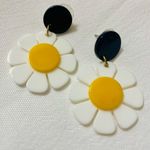 Floral Drop Earrings in White and Yellow Photo 2