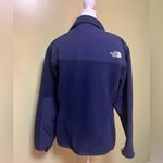 The North Face Women's Full-Zip Fleece Jacket, Size large . Navy blue color. Photo 2