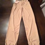 Missguided 90s Ribbed Jogger  Photo 0