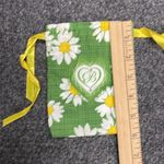 Brighton  Yellow Daisy Drawstring Jewelry Dust Bag Photo 3