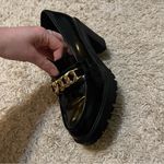 Steve Madden Women's Black and Gold Nakos Loafers size 8.5 Photo 3