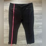 Athleta Black Zipper Pocket Cropped Athletic Workout Yoga Pilates Leggings 2X Photo 5