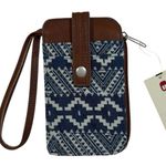Buckle NWT  Wristlet Aztec Boho Tribal Bohemian Pocket Zipper Faux Leather Cotton Photo 0
