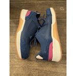 Vionic  Fearless Women's‎ Sneakers Size 7.5 Blue And Berry Photo 3