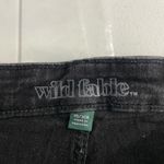 Wild Fable women’s solid black denim stretch short shorts size 10 Photo 3