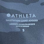 Athleta Salutation Joggers Women’s Size Small Camo Gray Black High Rise Athletic Photo 10