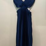 Abercrombie & Fitch Brand new with tags, Abercrombie cut out pleated midi dress Photo 1