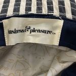 Business & Pleasure Wide Brim Beach Bucket Hat Navy Stripe Canvas Tie Straps Blue Photo 3