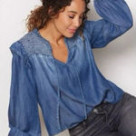 Cloth & Stone  Chambray Denim Blouse Size XS Smocked with Ruffles Blue‎ Photo 0