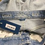 NWT Daily Blue Women's Hype Classic Cropped Distressed Jeans Gray Size 26 Denim Photo 3