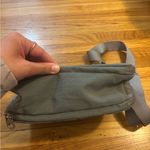 Baggallini  Gunmetal Gray purse ~10x8 Exterior pockets Medium Size Adjustable Photo 5