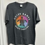 Gray Outer Sea Turtle Banks Graphic Tee Size L Photo 0