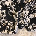 Forever 21 Black White Tropical Print Ruffle Beach Vacation Shorts Sz Small Photo 6