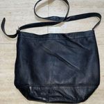 Tory Burch Pebbled Leather Large Crossbody HOBO Bag TOTE Black Perforated Logo Photo 6